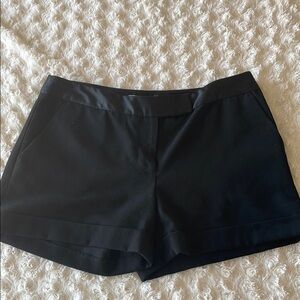 🛍️CHARLOTTE RUSSE TUXEDO SHORTS🛍️ SIZE 4